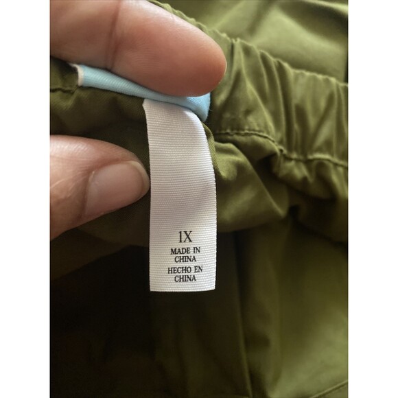 Future Collective Women’s plus size Green Pants ￼bottoms size 1X - Picture 4 of 5